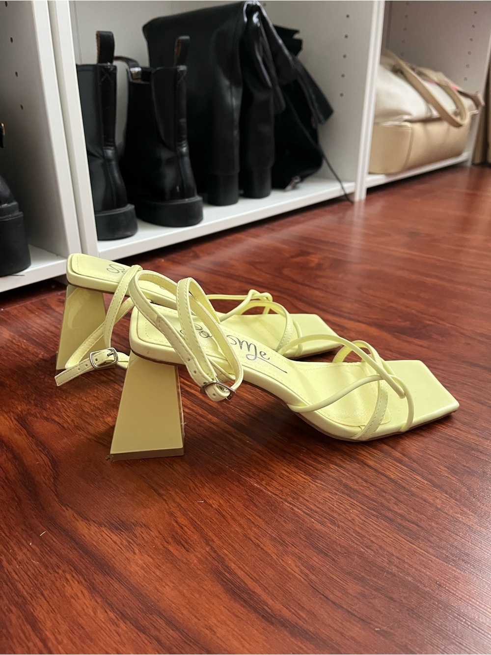 Strappy Square-Toe Block Heel Sandals in Pale Yellow